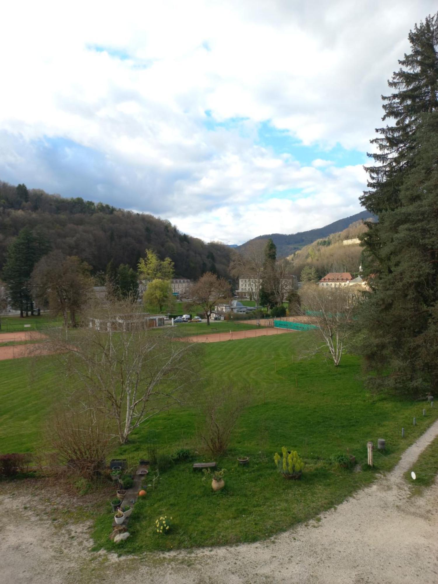 Residence Du Parc Saint-Martin-d'Uriage Экстерьер фото